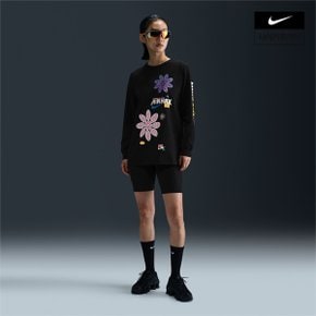 우먼스 나이키 스포츠웨어 루즈 긴팔 그래픽 티셔츠 NIKE HF9530-010