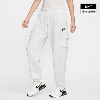 나이키 우먼스 나이키 스포츠웨어 클럽 플리스 미드라이즈 오버사이즈 카고 스웻팬츠 NIKE DQ5197-051