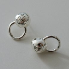 Revert earring - silver