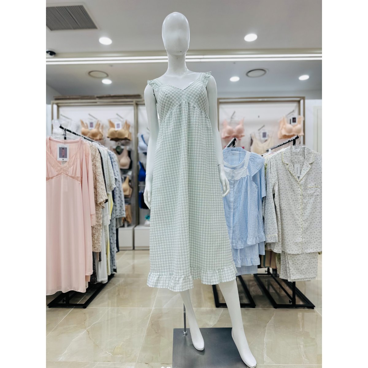확대된 대표 1617088bc2c3f6cd8b95.jpg