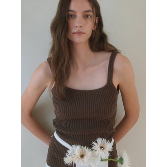 댄크디어 Basic Cotton Buckle Sleeveless - Brown