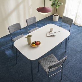 알키 포세린 세라믹 4인용 식탁 테이블 1600