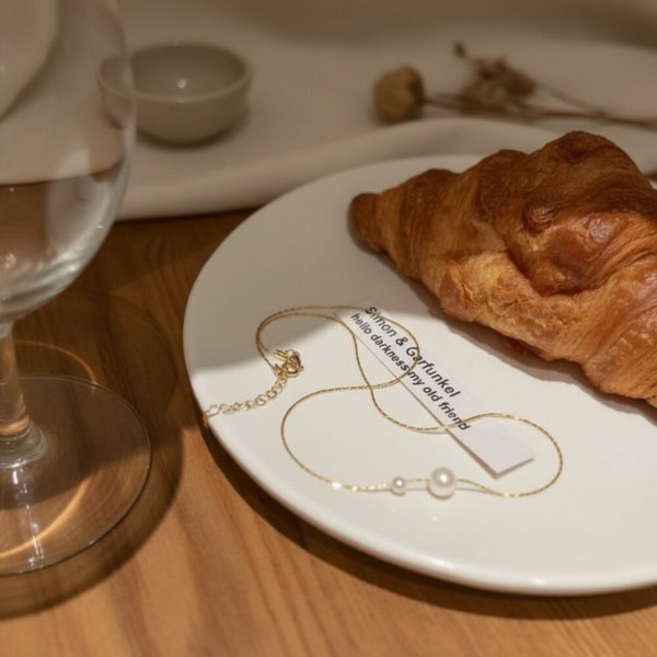 [옷자락] 여성용 미니멀 진주포인트 골드 체인 목걸이