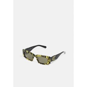 5570368 Calvin Klein UNI - Sunglasses yellow havana