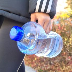 얼라이브 물병 미니 생수통 손잡이 물통 보틀 650ml[35883688]
