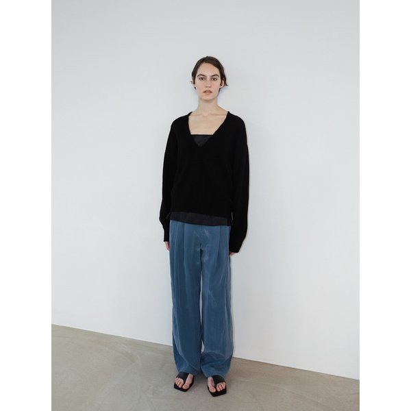 MORA SWEATER (BLACK)