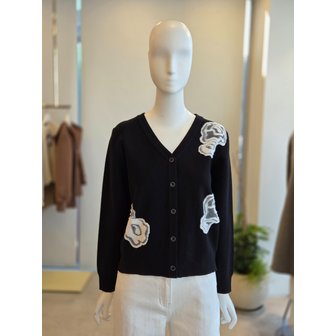 더아이잗 [여주점] [더 아이잗] 여성 브이넥 플리워 패치 가디건 (IS3A1CD031)