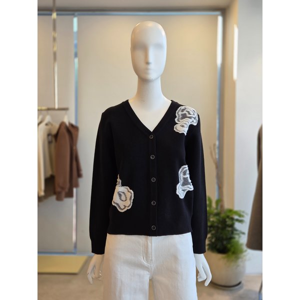 [여주점] [더 아이잗] 여성 브이넥 플리워 패치 가디건 (IS3A1CD031)