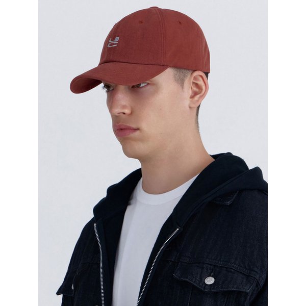 UC / WASHED B B / BRICK