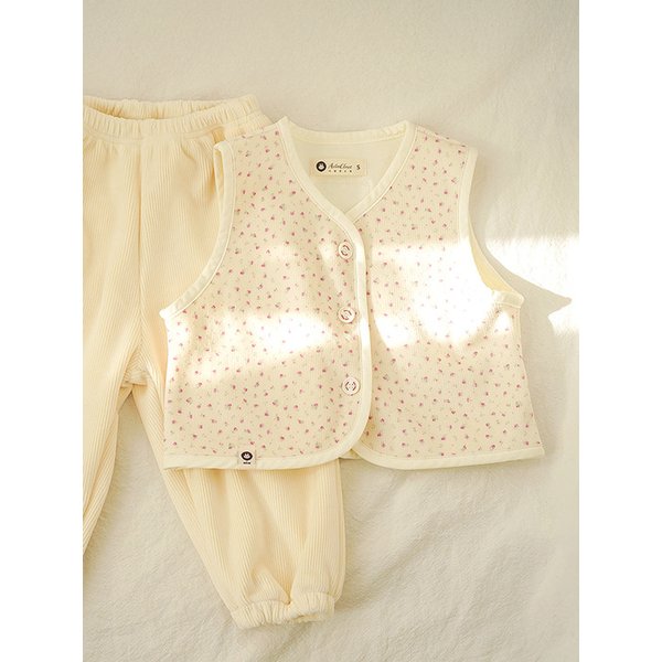 편하고 따스하게 - 유아 후리스 조끼