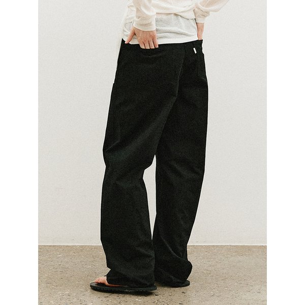 코튼 커브드 팬츠_BLACK