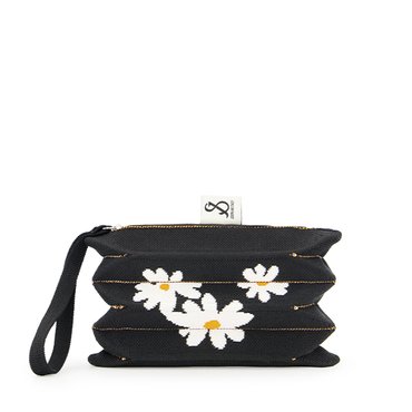 조셉앤스테이시 Lucky Pleats Pouch S Daisy Rich Black