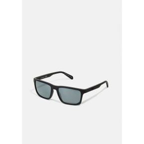 4573833 Emporio Armani Sunglasses - matte black/grey 76762884