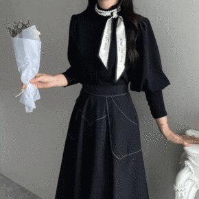 마젤레 차이나넥 콩단추 퍼프 셔링 벌룬 찰랑찰랑 레이어드 블라우스 2Color _P370378849
