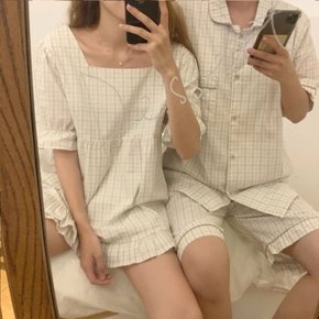1+1 스퀘어 반팔 커플 수면 잠옷 파자마 세트