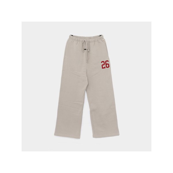 패치 26로고 에센셜 라운지 스웨트 남성 팬츠 130HO258422F