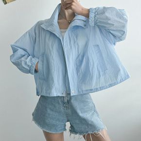 바스락 크롭 점퍼 여름용 얇은 바람막이 숏 자켓 하이넥 아우터_P424122718