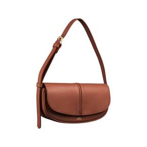 4843253 A.P.C. Betty Shoulder bag