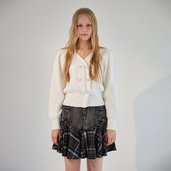 [시흥점] 여성 더블 버튼 꽈배기 니트가디건 (ER4OKG53)