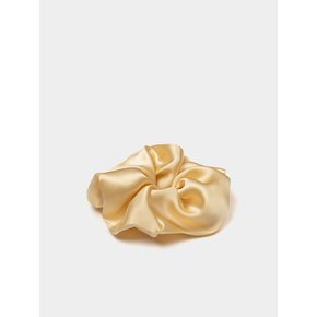 Silk Scrunchie (M) - Butter