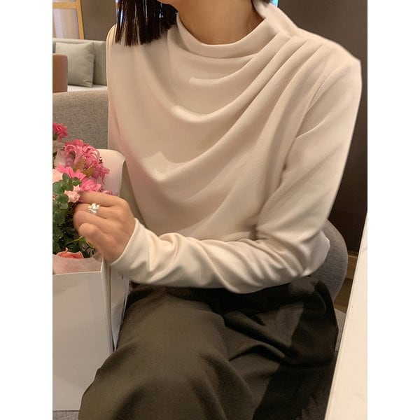 멜로 드레이프 티블라우스_CREAM