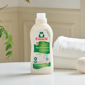 섬유유연제 750ml(아몬드밀크) (온)