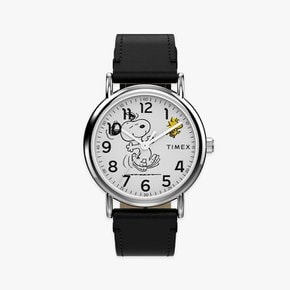 피너츠 위켄더 스누피 댄싱 블랙 레더워치 38mm
