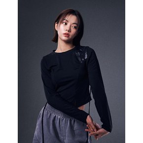 셔링 크롭 롱 슬리브 티셔츠-블랙