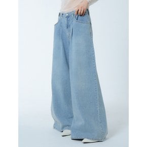 턱 와이드 플레어 데님팬츠 블루_TUCK WIDE FLARE DENIM PANTS BLUE