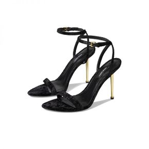 4165873 Nine West Reina