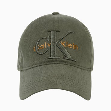 Calvin Klein Jeans ACC 공용  라지 레이어드 모노그램 자수 로고 볼캡(4D5039G-LLP)