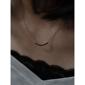 14k black cubic line necklace
