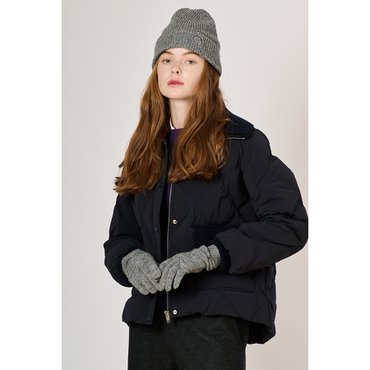 BCBG 로고 포인트 니트비니 (B2W0A515)