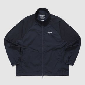 남녀공용 [UMB X White Mountaineering] 우븐 트랙자켓 UP311CJK88