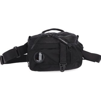 CP컴퍼니 [부산점] 렌즈 와펜 20CMAC043A 999 CP컴퍼니 나일론 B 범백 힙색 벨트백 슬링백