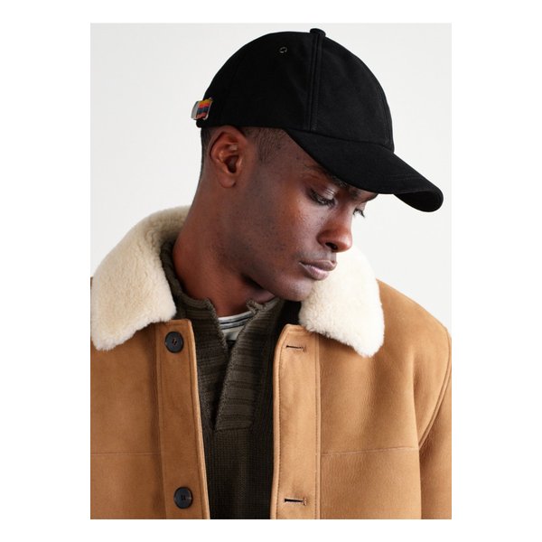 스웨이드 베이스볼 캡 1647597346380437