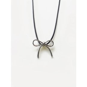 Ribbon Point Leather String Necklace 리본 포인트 가죽 끈 목걸이