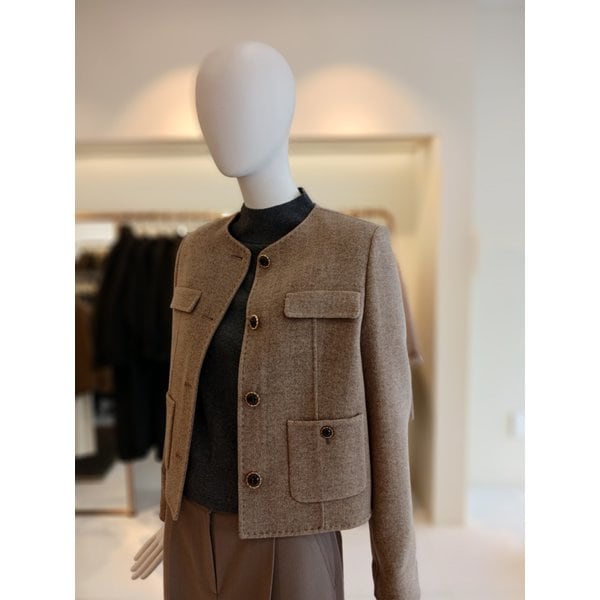 [여주점] 씨씨콜렉트 라운드넥크롭자켓 E261msg155