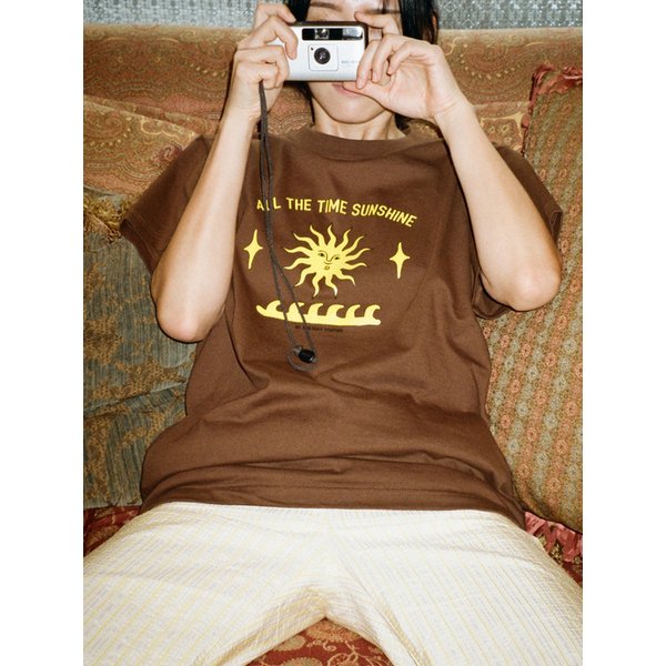 썬샤인 티셔츠 브라운