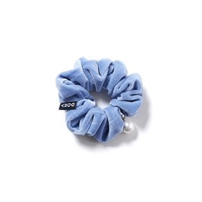 Velvet Pearl Scrunchie - Sky