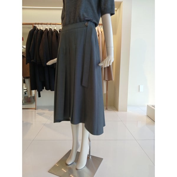 [여주점] 씨씨콜렉트 언발란스플리츠스커트 E261msd104
