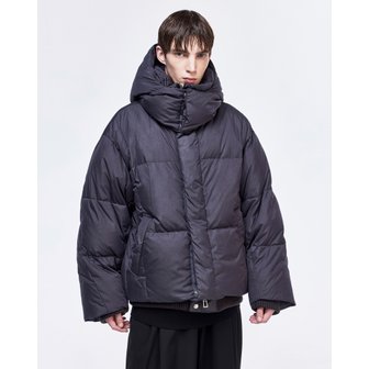 송지오 [파주점] 옴므 시그니처 페페츄얼 구스다운 점퍼 SG6JP901GY