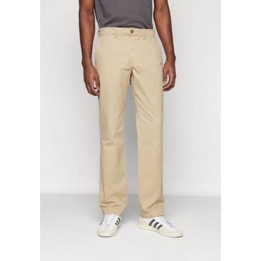 이스퀘어 4387205 GAP ESSENTIAL STRAIGHT FIT - Chinos iconic khaki