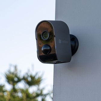  아이오트 스마트 무선카메라 S6 그레이 가정용 현관문 카메라 실외용 홈캠