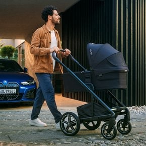 BMW 컬렉션 믹스넥스트 캐리콧