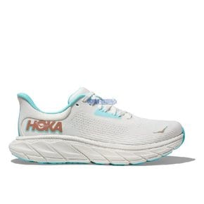 호카오네오네 HOKA ONE ONE 아라히 7 와이드 여성 러닝화 화이트 골드 1147890 FTRS