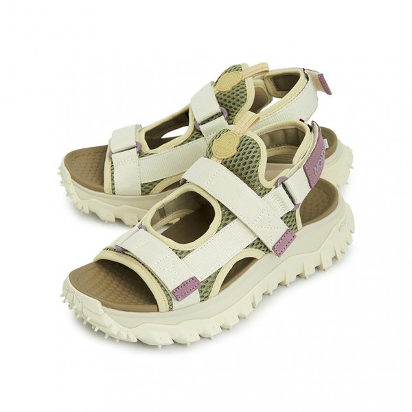 [부산점] 몽클레어 트레일그립 벨라 여성 샌들 4L00060 M3808 035