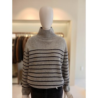 CC콜렉트 [여주점] 씨씨콜렉트 스트라이프패턴하이넥니트 E254ksk133