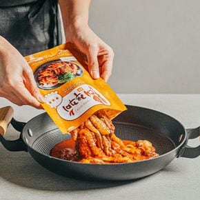 홍대쭈꾸미 300g 6팩 구성 수제양념 쭈꾸미볶음 5분 간편조리..[34635522]