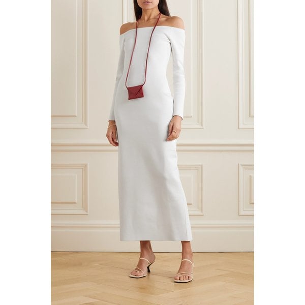 테레지나 오프 숄더 스트레치 저지 맥시 드레스 화이트 1647597291021498